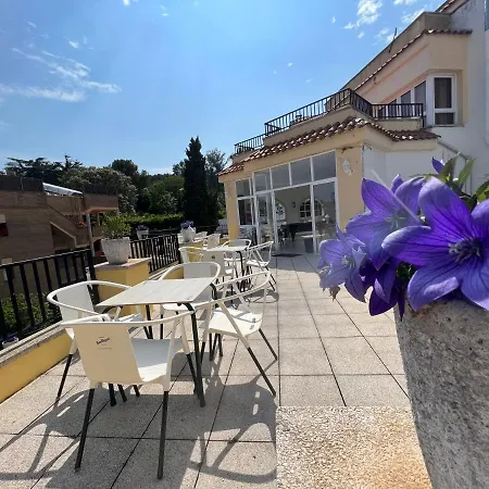 Monjardi Apartment