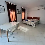 Monjardi Daire